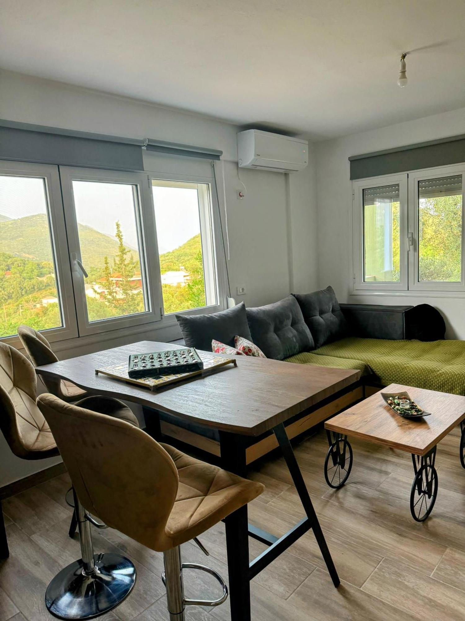 G.Tzanis Luxury Apartments Parga Ngoại thất bức ảnh